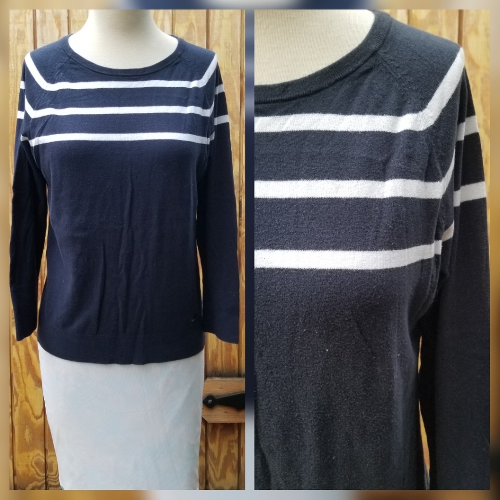 Nautica Women's sweater Blue White Stripes Resort style Medium